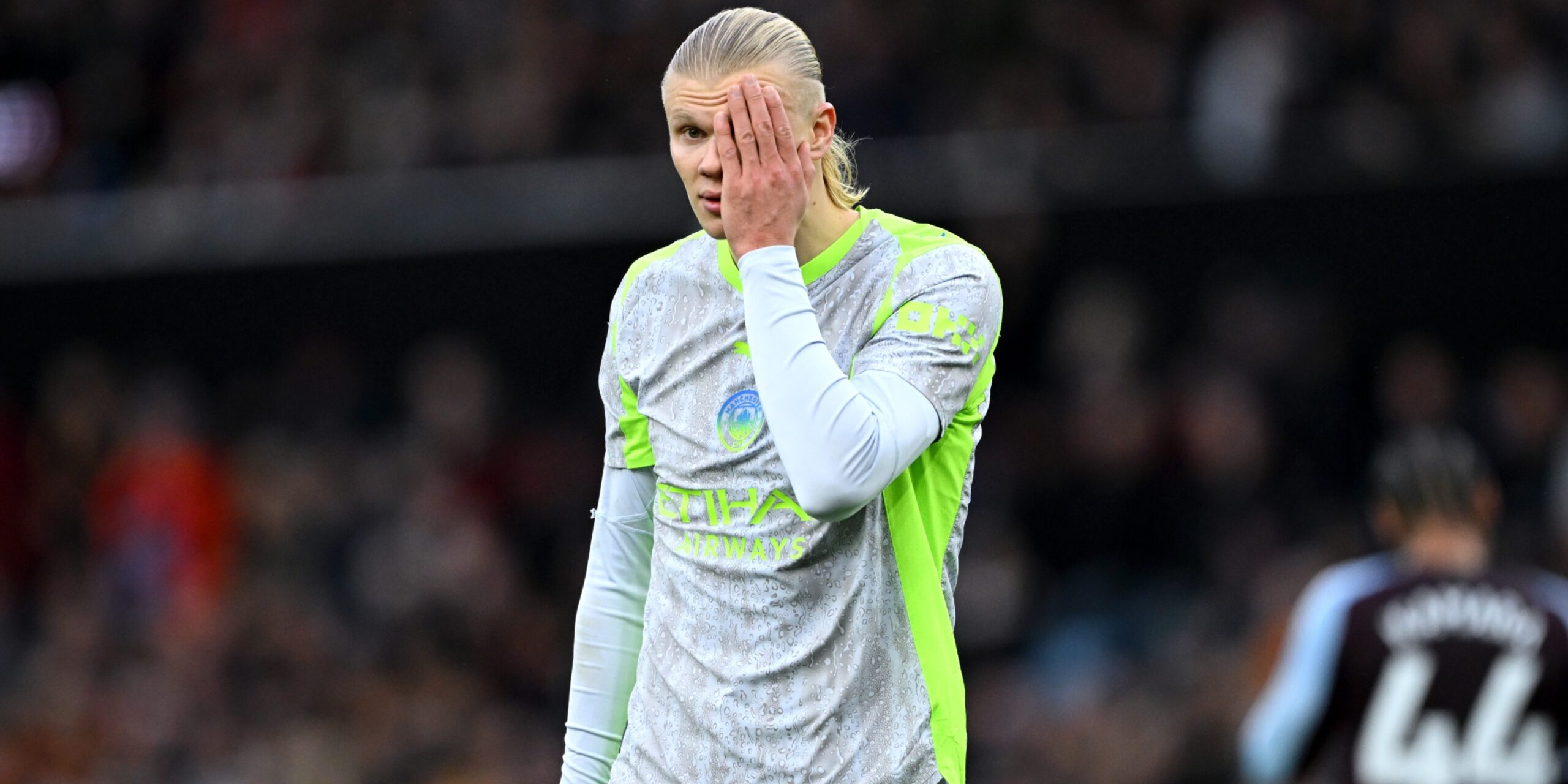 Cash Fires Villa Past Manchester City